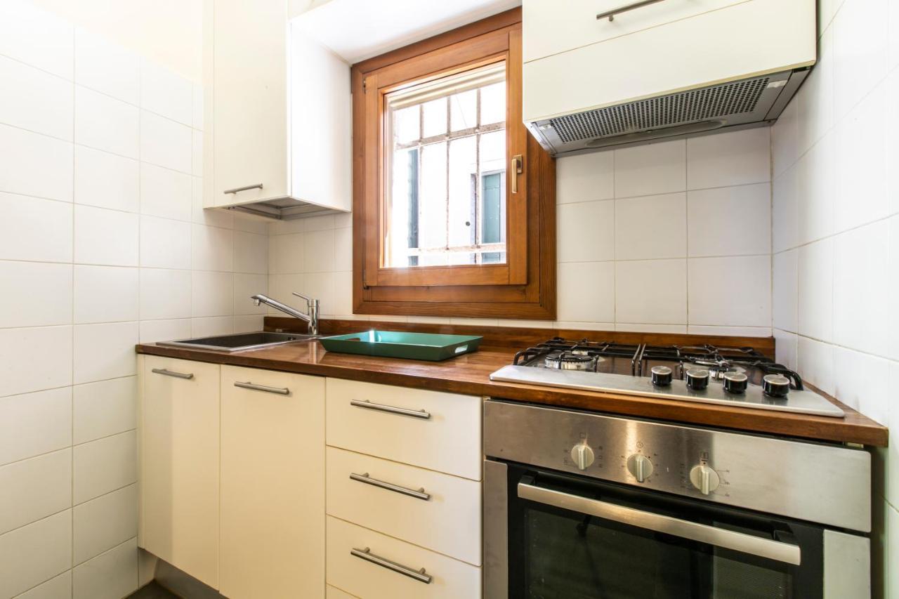 Riva De Biasio Charming Apartment Venetië Buitenkant foto