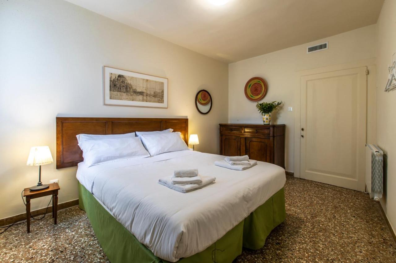 Riva De Biasio Charming Apartment Venetië Buitenkant foto